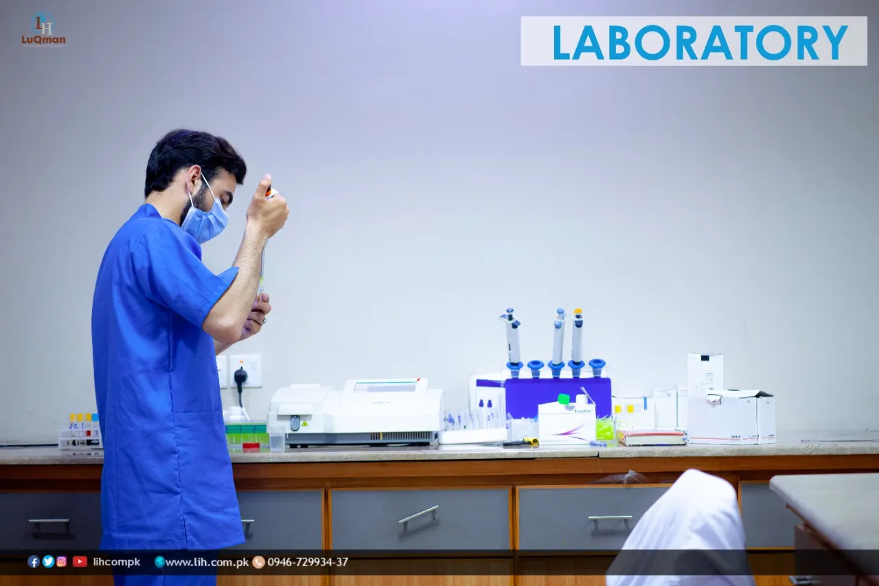 Laboratory at LuQman International Hospital, view 1