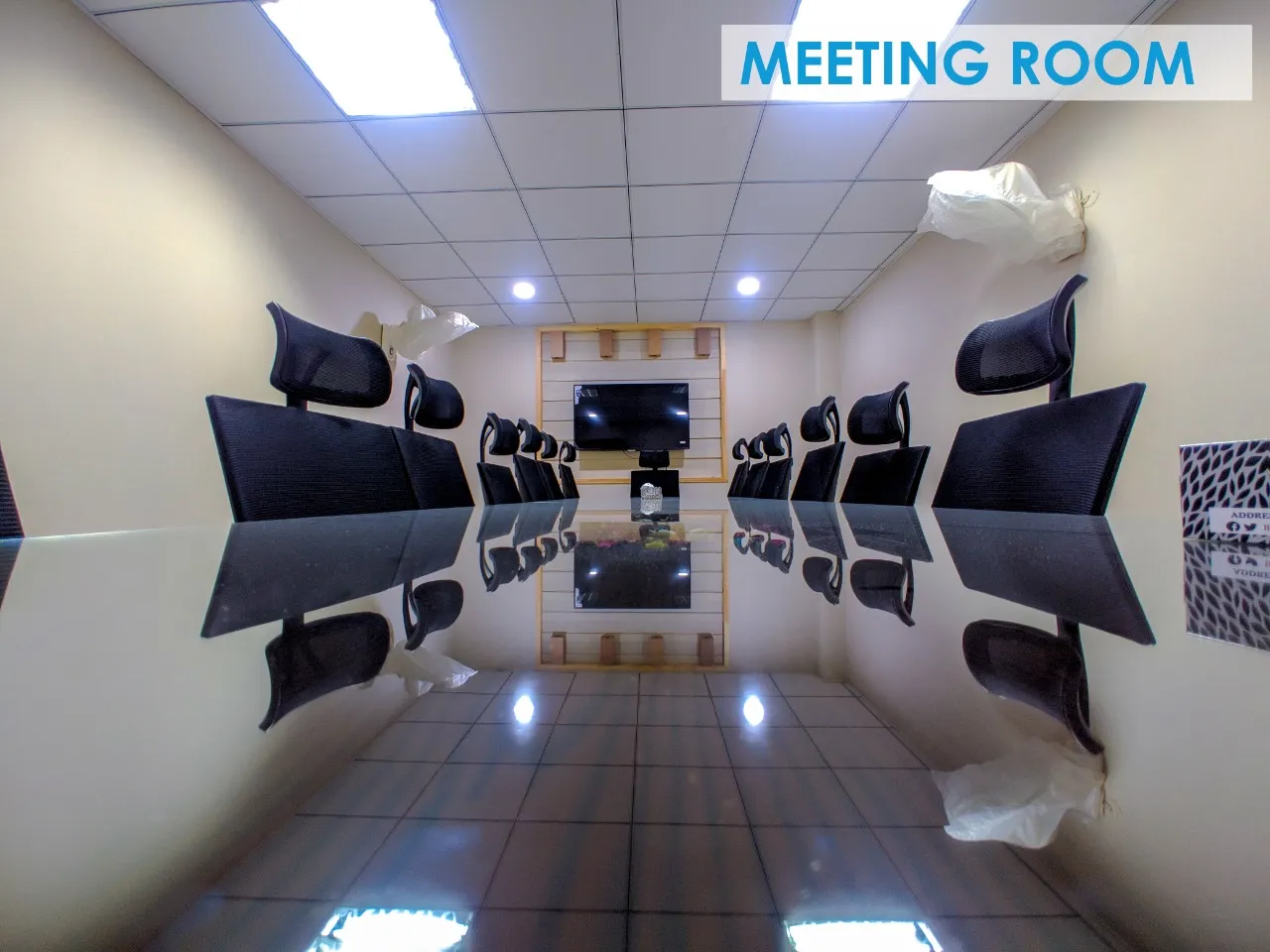 Meeting Room at LuQman International Hospital, view 1